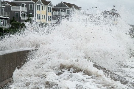 storm-surge-3735936_640