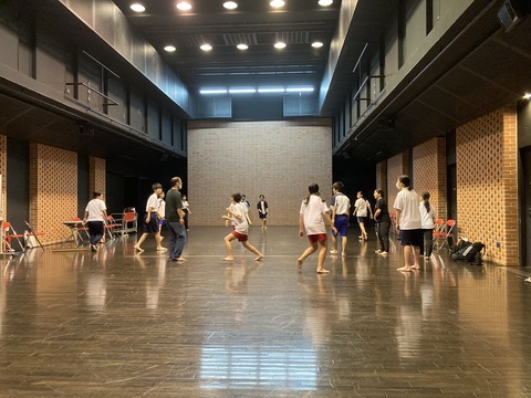 令和5年度演劇と照明のワークショップ（演劇）2日目を実施しました。