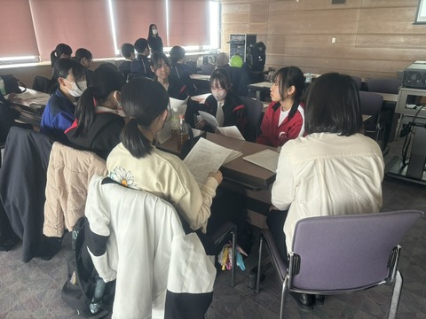 91C3DBEE-D3D5-4FF0-96AF-B4029A3EFA71_1_105_c