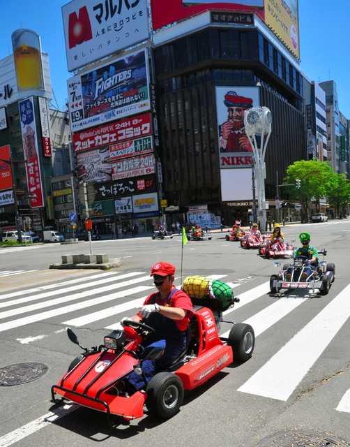 札幌に リアル マリオカート 各キャラ揃った謎の集団が登場www Iphone速報 札幌に リアル マリオカート 各キャラ揃った謎の集団が登場www Iphone速報