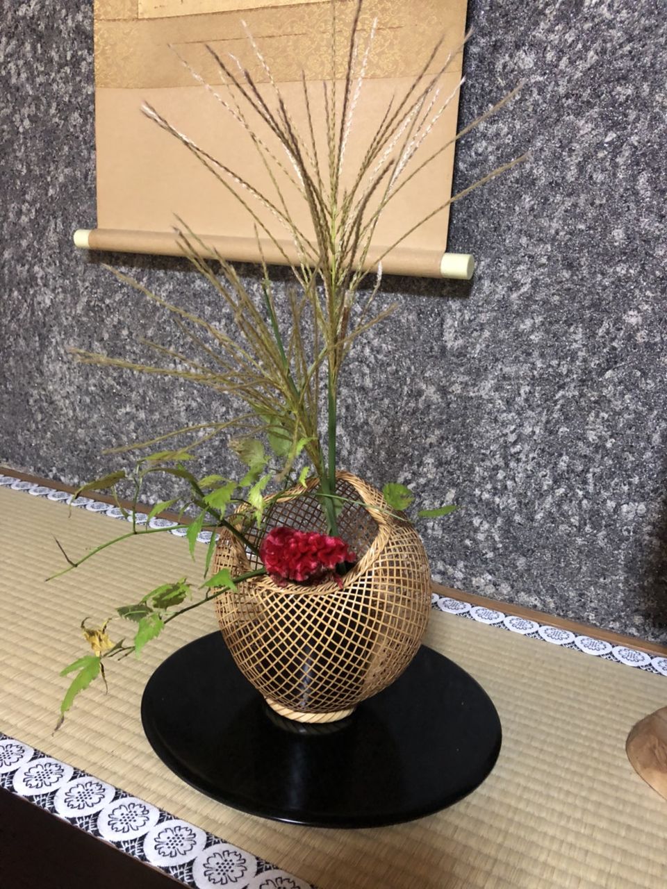 花器 華道 茶道 Amazon.co.jp: 和風 竹編み 花器 花瓶 竹器 持ち手付き 生け花 竹