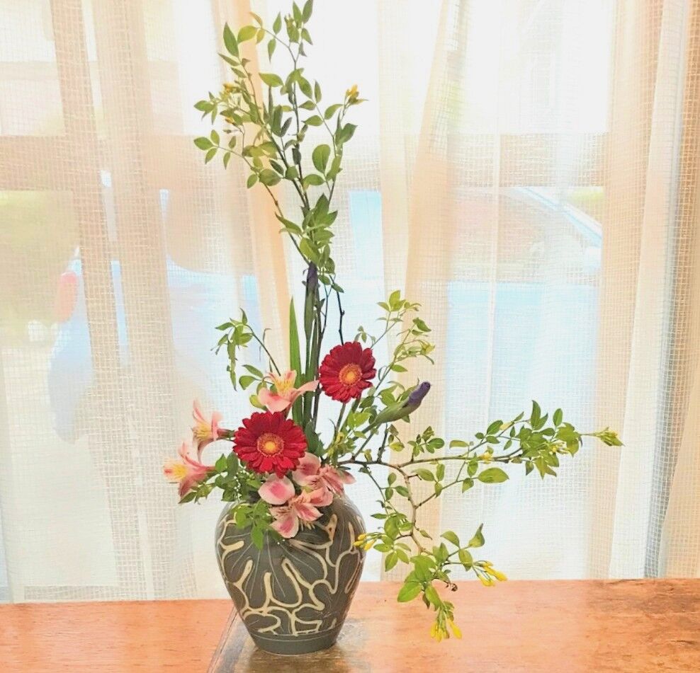 ソケイの投げ入れ 花月流