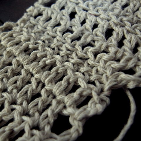 かぎ編みq A 裏から半目の巻きかがりとは かぎ編みの無料編み図と編み方入門ブログ