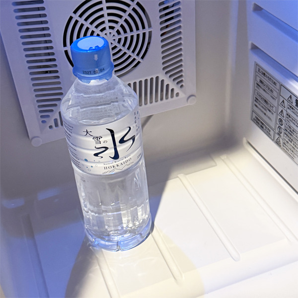 03冷蔵庫には水