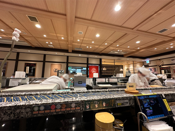 07店内