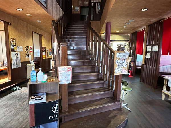 12店内