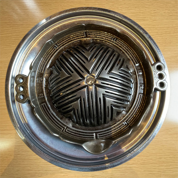 01ジンギスカン鍋