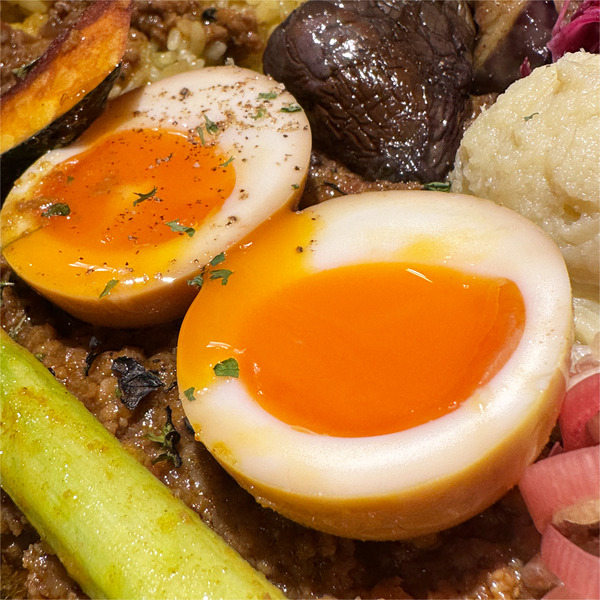 05スパイス味玉(150円)