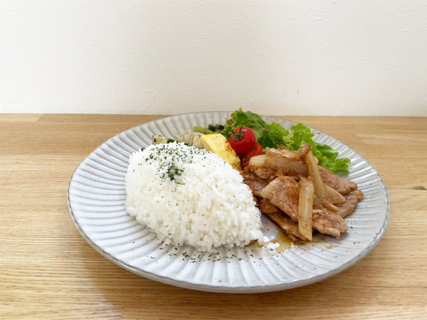 01生姜焼き(980円)