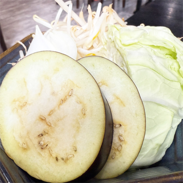 04旬の焼き野菜(550円)