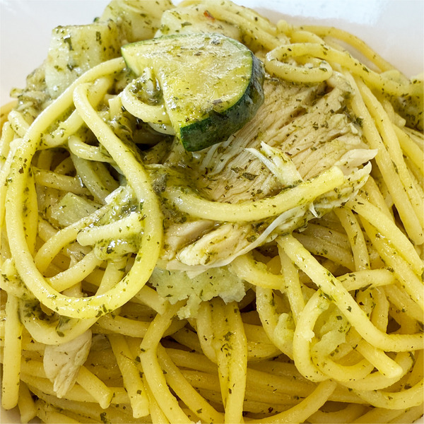 02華味鳥・ポテト・ズッキーニ入り