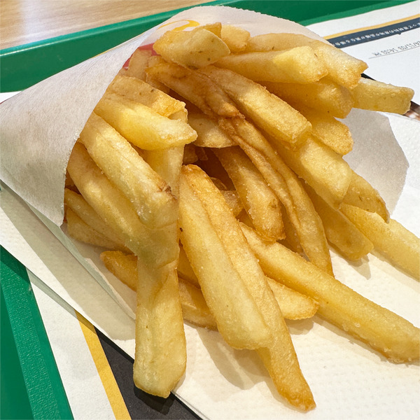 03マックフライポテト・S(190円)