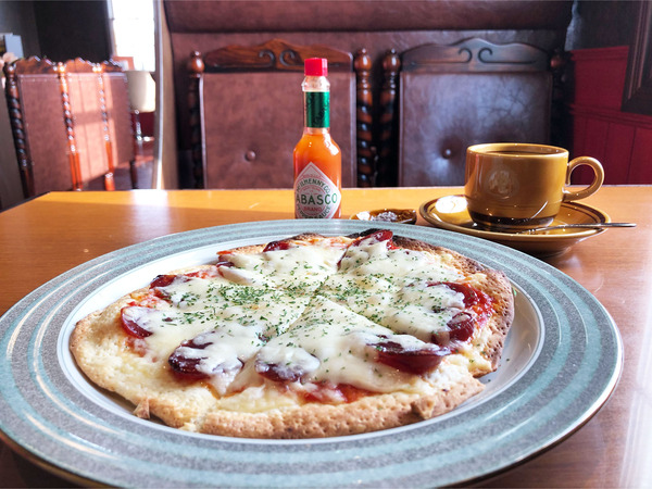 01サラミピザ(850円)・コーヒー(250円)