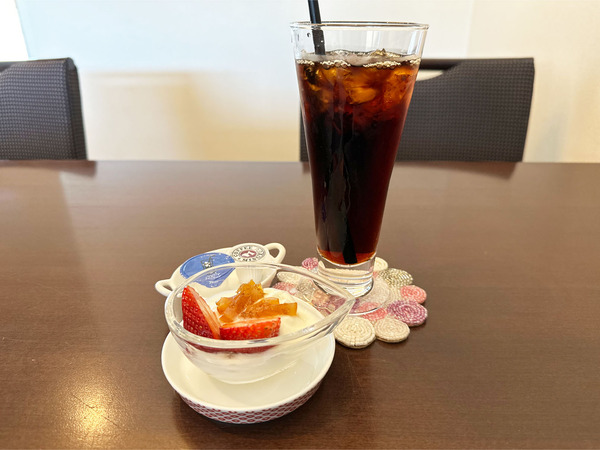 10ランチセットのアイスコーヒー(300円)
