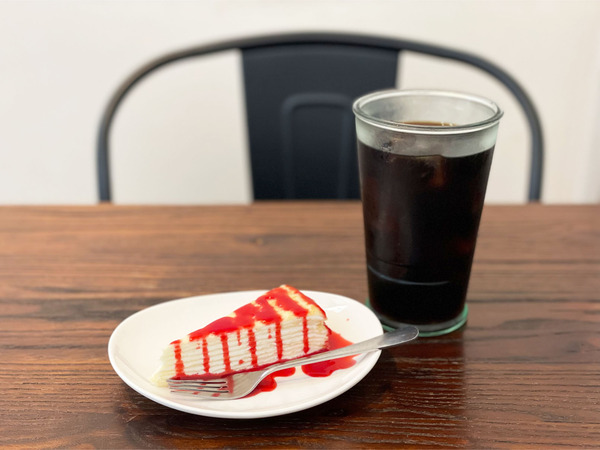 14食後のスイーツとアイスコーヒー