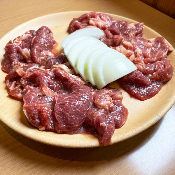 02ラム、マトン各2人前ずつ