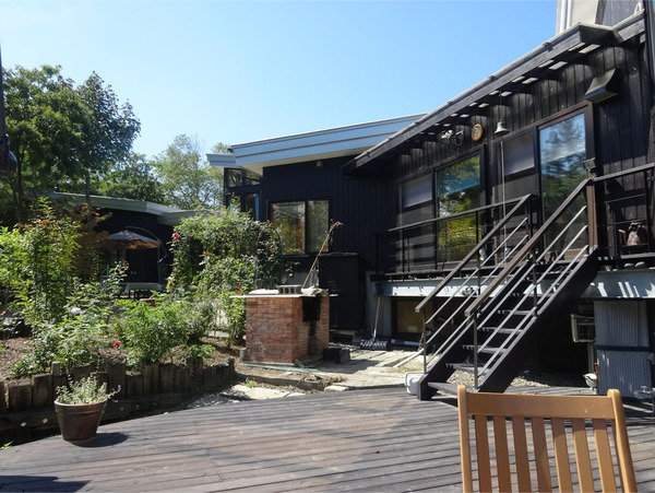 20テラス席から見た住宅兼店舗