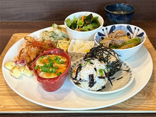 01コリアンプレート・セット(1800円)