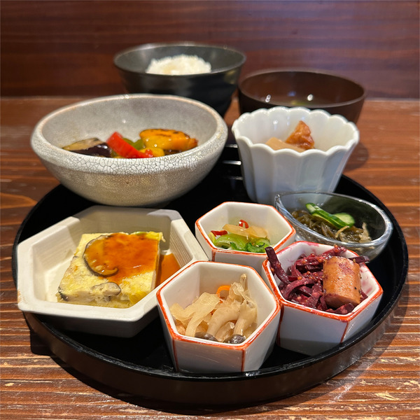 01なごみ膳(1280円)