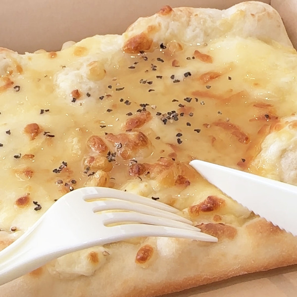 03チーズもはちみつもたっぷりです