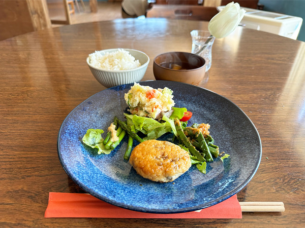 01週替わりランチ(1200円)