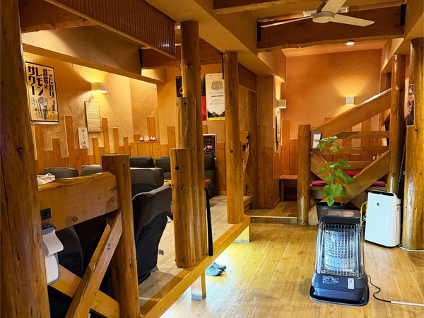 12店内1F