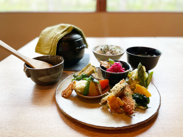 05野菜料理いろいろ・土鍋ごはん