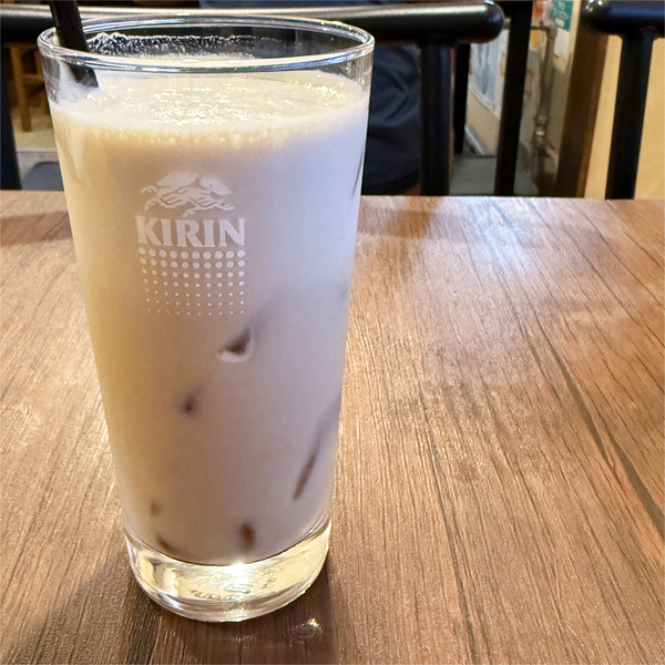 13ヘーゼルナッツラテ(+150円)