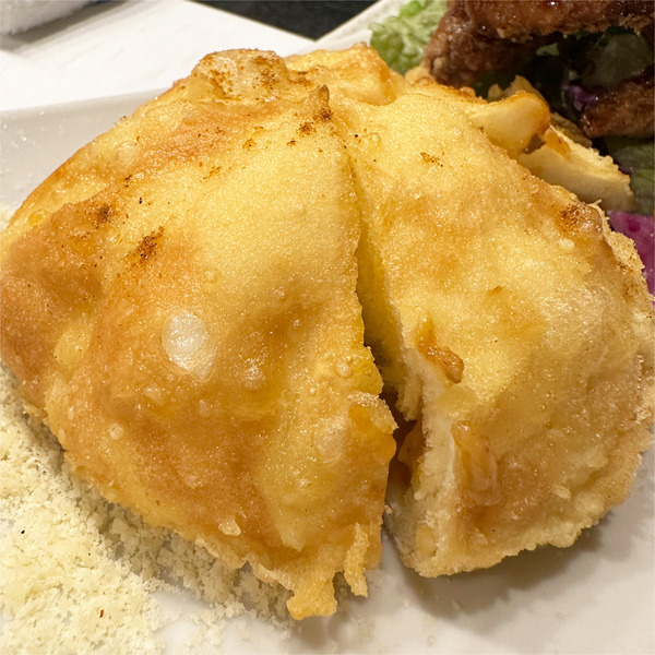 06揚げカレーチーズまん