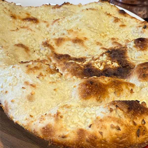 04ガーリックナン