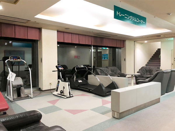 12トレーニングジムコーナー