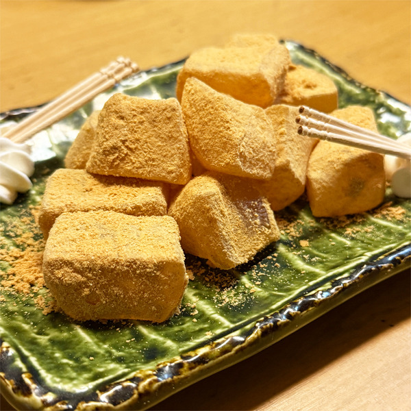 11本日のデザート(わらび餅)