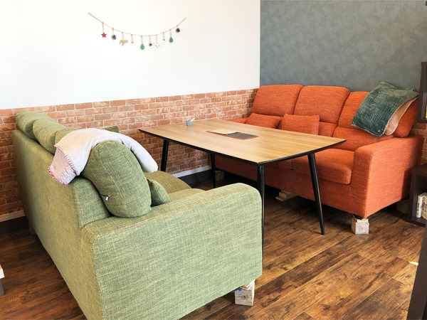 13店内ソファー席