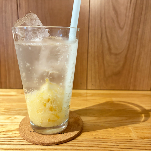 07自家製レモンシロップのレモンスカッシュ(600円)