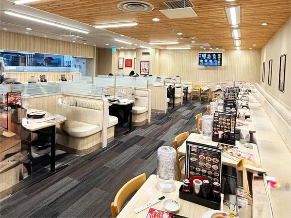 16_店内