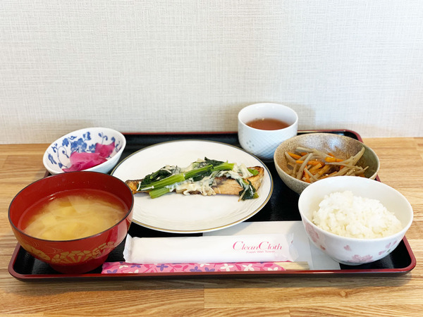 01日替りランチ・ドリンクセット(1000円)