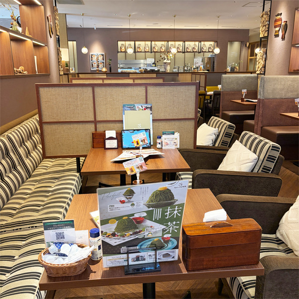 12店内
