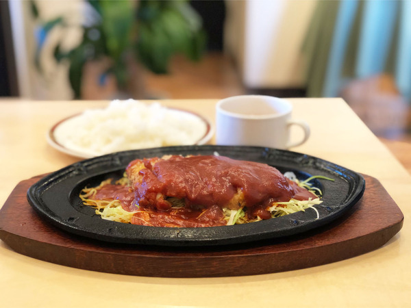 01鉄板チキン(1080円)