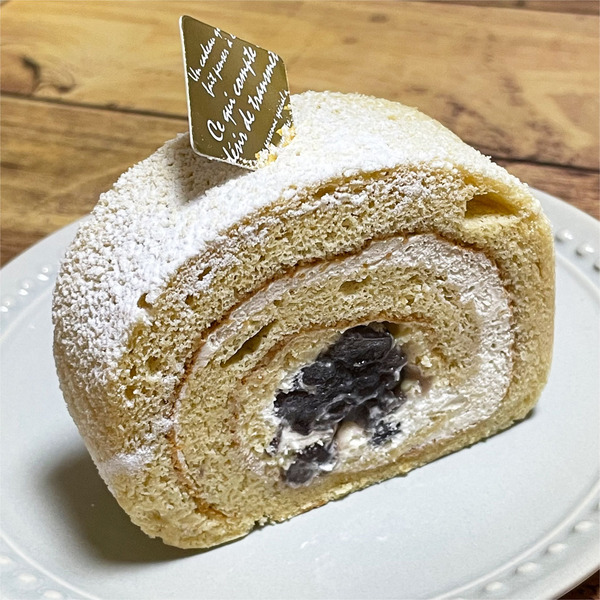 01きな粉と黒糖のロールケーキ(350円)