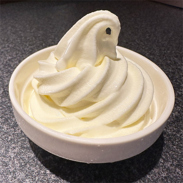 11高田牧場ジャージーソフトクリーム(385円→ポイントで無料)