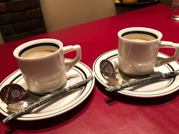 05レギュラーコーヒー(440円)