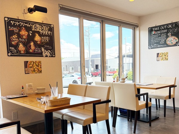 17店内
