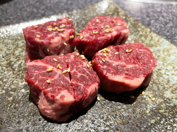 06にくとら厚切り牛サガリ(750円)