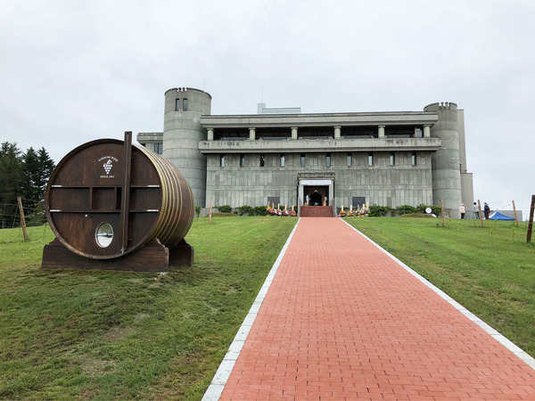 25ワイン城外観