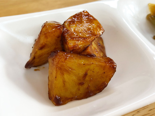 03週替わりランチ(900円)じゃがいもの甘味噌炒め