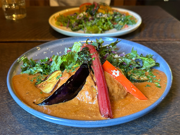 01トマトカレー(1350円)