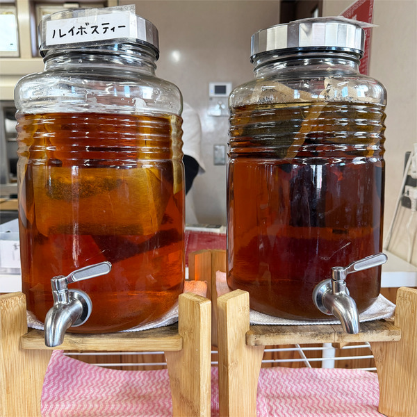 09ルイボスティー・黒ウーロン茶