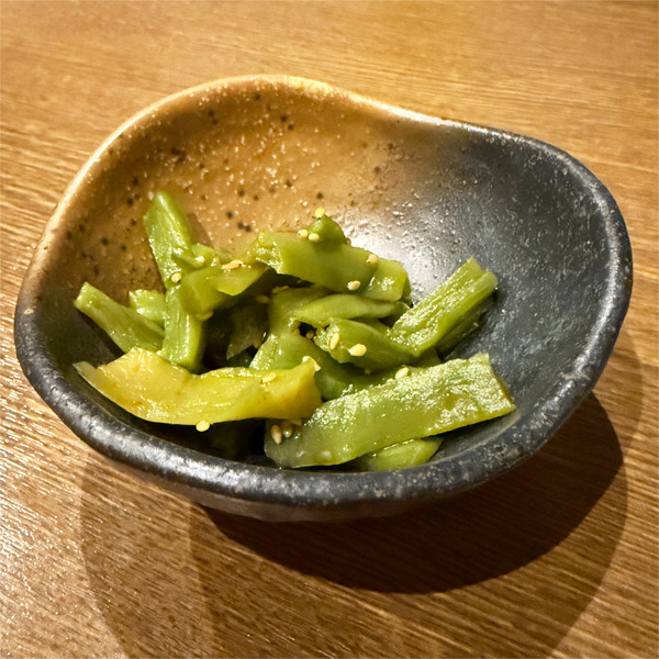 001アルコールのお通し(358円)