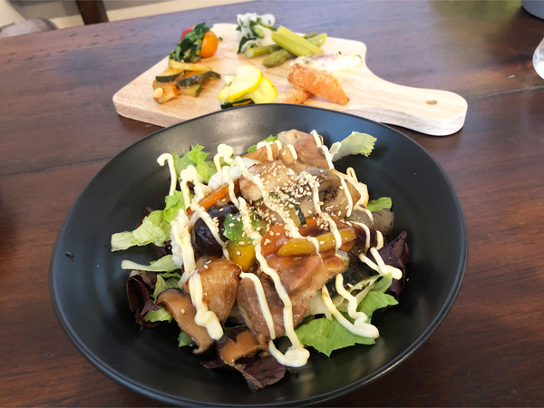 07てりやきチキン丼ランチ(1350円)