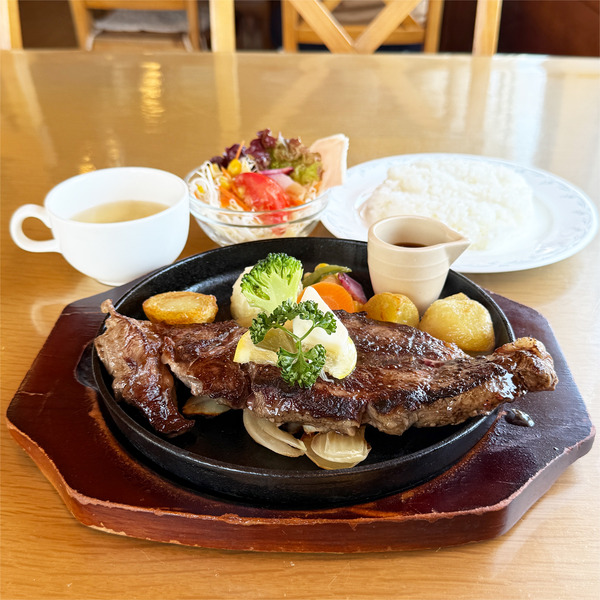 01鹿追牛ステーキセット(3850円)
